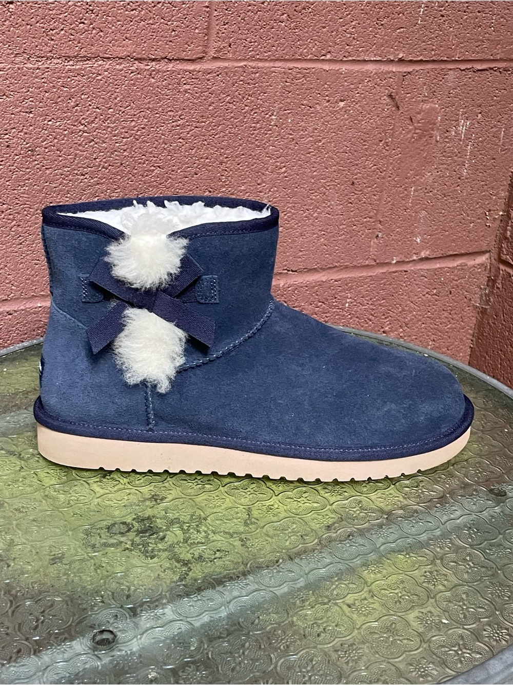 Kookaburra By UGG Victoria Mini Shearling Boots Size 11